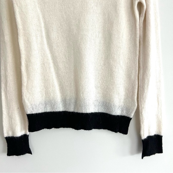 A.L.C. Ivory w Black Trim Wool Alpaca Blend Crew Neck Lightweight Sweater Sz S/P - Picture 3 of 12